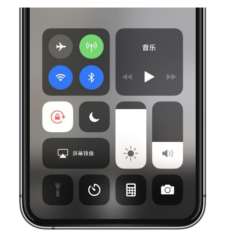 兖州苹果14维修店分享iPhone 14手电筒按键灰了怎么办 