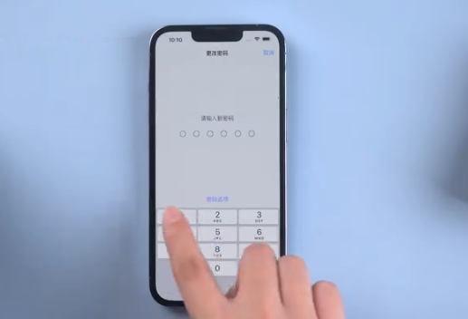 兖州苹果手机维修分享升级iOS 16后屏幕显示不可用怎么办 