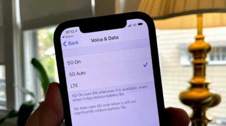 兖州苹果手机维修分享iPhone 12如何打开或关闭5G网络 